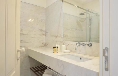 YOUROPO - Market - Foto 18