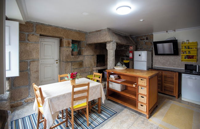 Casa dos Livros - Guest House - Foto 45