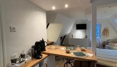 Chez Léo - Rue de la Scellerie - Photo 2