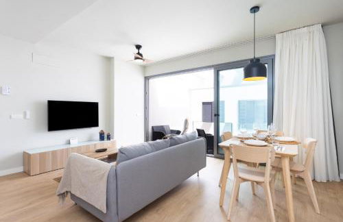 Home2Book Modern Bright Apt Abades, Pool & Terrace - Foto 6