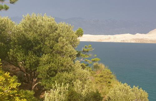 Villa Sortis and boat - Photo 46