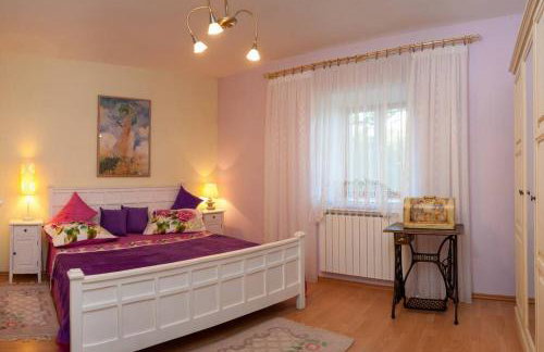 Amazing Villa In Slime, rest for mind, body and soul - Nature, garden and outside swimming pool - Foto 29