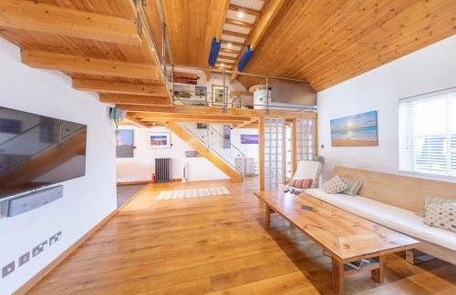 Stylist Split Level 2 Bed With Parking - Foto 12