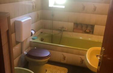 Casa Gugjet Cuore Carnico - appartamento Zoncolan - giardino - no scale - parcheggio e 4 zampe gratis - Foto 3