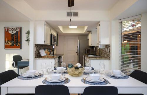 Texas Modern Minutes from Airport - Foto 10