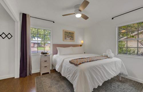 Elegant and Stylish Glenmoor Abode - 5 min to Town - Foto 42
