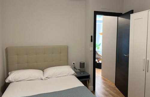 Sunny Terrace 2BR2BA VALENCIA - Photo 15