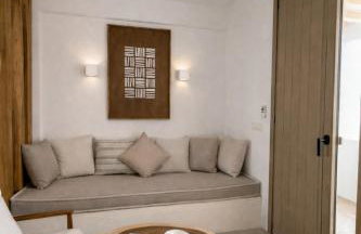 REYA suites - Photo 28