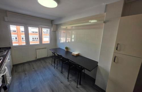 Torre Gijón - Espacioso y luminoso - 3 dormitorios - Foto 4