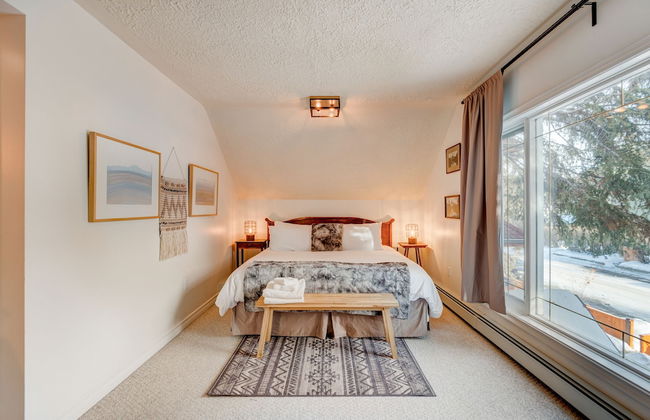 Banff Mtn Home - Real Rockies Experience - Photo 15