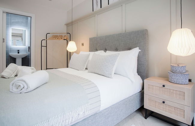 The Hideaway - 2 Bed Holiday Home - Little Haven - Photo 5