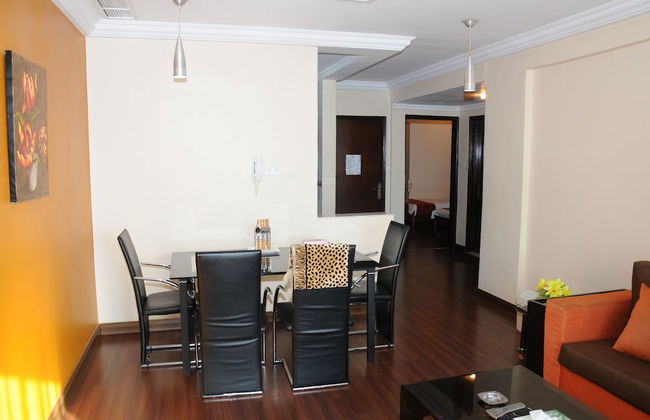 Arinza Tower Quality Apartments - Photo 25