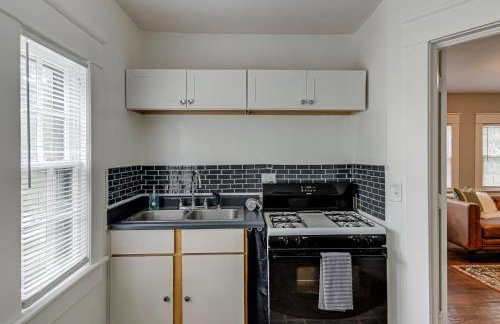 Entire home in Greensboro 1 Mile From Downtown and Amazing Restaurants - Foto 9