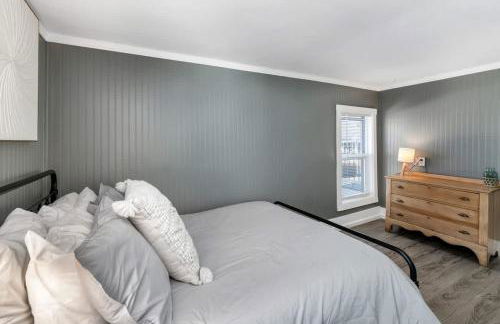 The Salty Oyster - Amazing Deck and Short Walk to beach - Foto 18