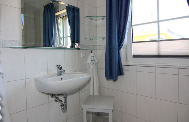 House Near Baltic Sea in Zingst With Terrace - Foto 7