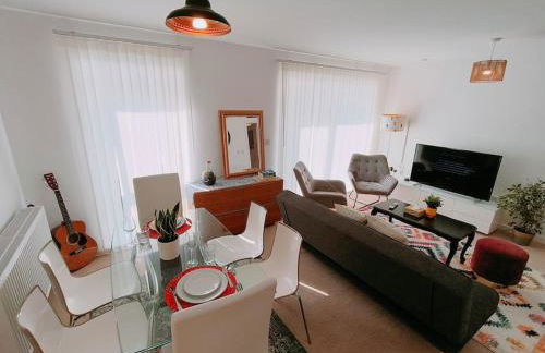 Issara Apartments 49 - Great location & Private Parking - Foto 27