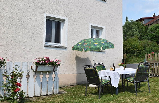 Family-friendly Tretting Home - Photo 11