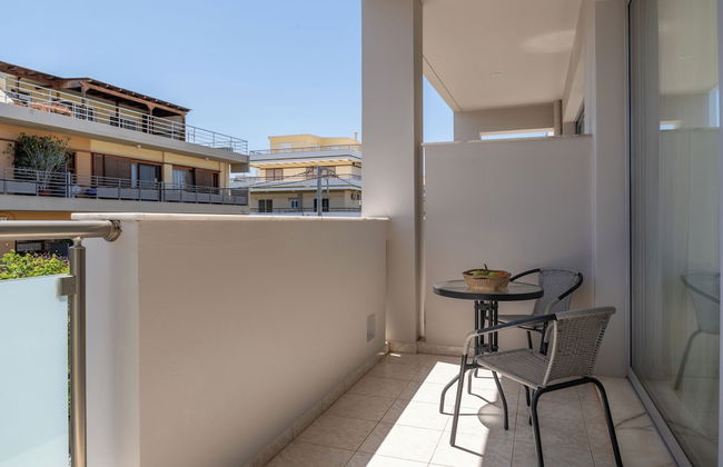 Alpha Urban Suites - Photo 37