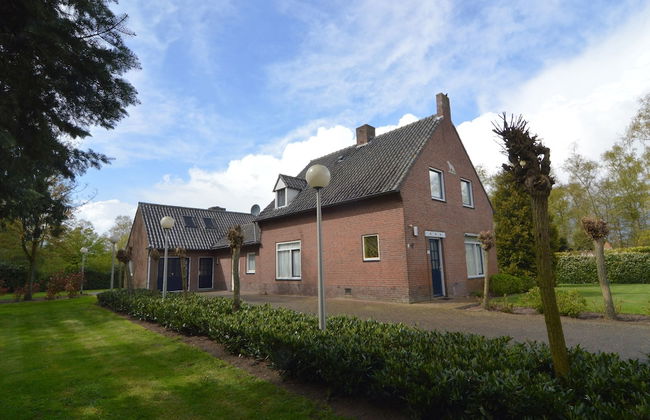 Lovely Group Home With Lots of Privacy, Ideal for Families and Friends - Foto 1