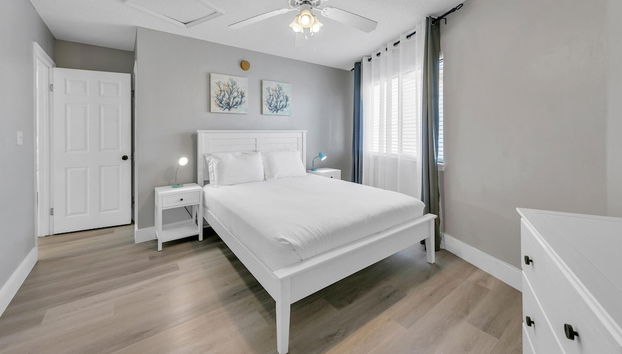 Crystal Village II, Unit 16B - Foto 3, Habitación