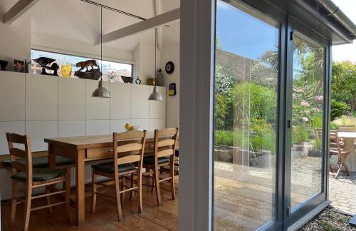 Aubrey Cottage - Photo 6