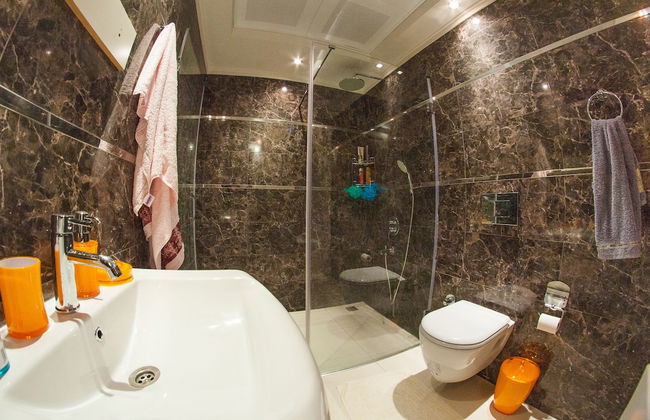 Moda Marine Apartments - Photo 33