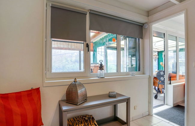 Bright Holiday Home in Lanaken near Lake with Garden - Foto 4