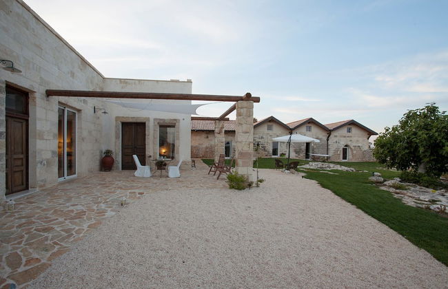 Falcon Home Resort - Photo 30