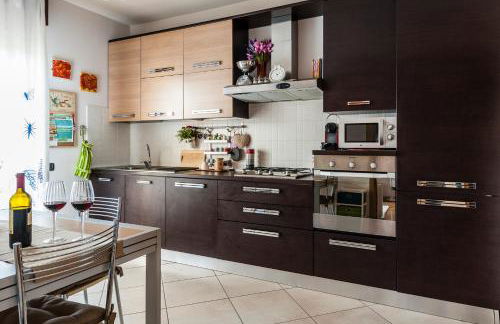 Hostly - Family Home Strada dell'Olio - Brand new 2BR, 2 Bathrooms with AC - Foto 8