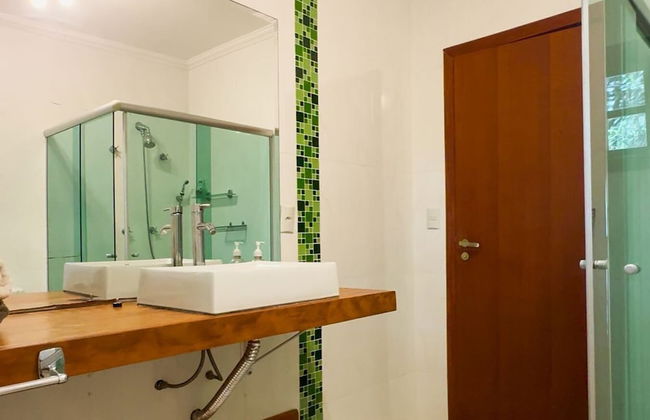 Casa espaçosa na Granja Viana - Foto 19