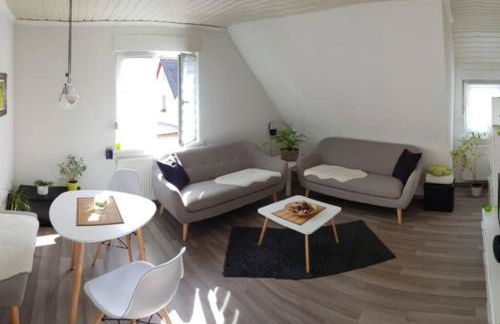 Gemütlich mit Blick auf die Burg.Autobahnanbindung - Foto 2