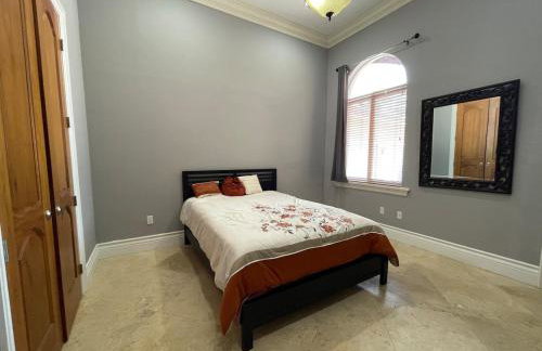 Miami Mansion for Groups Sleeps 12 - Foto 18