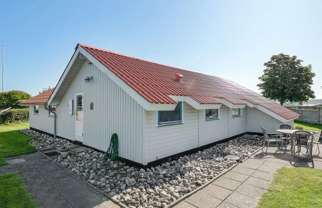 2 bedroom House in Broager with terrace - Photo 5