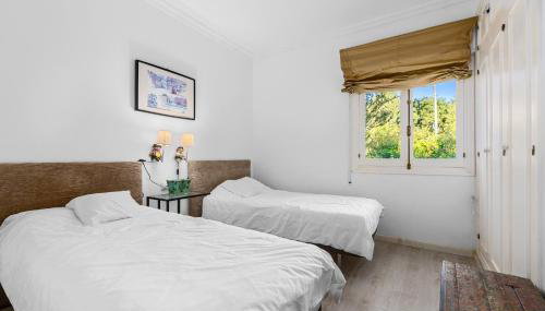 Villa Familiar con Piscina - Foto 5