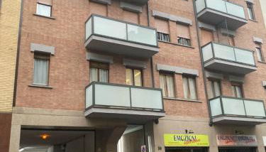 TURIN CENTER whit PRIVATE PARKING - Foto 2