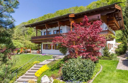 BERGSUCHT-Ruhpolding, Traumlage am sonnigen Südhang, kostenlose Parkplätze, schnelles WLAN, ruhige Sackgasse, NETFLIX inklusive - Foto 55