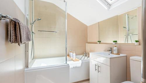 2 Bed House ,Close to Bromley South Station , Free Parking - Foto 4