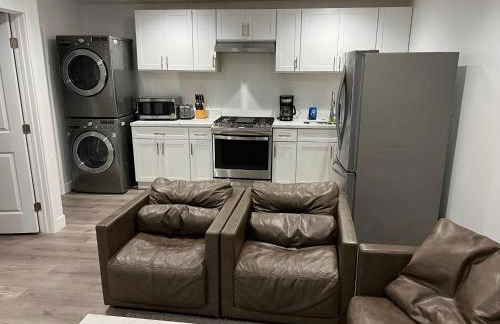 Brand new private one bed one bath home with private parking for 2 - Foto 17