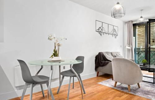 Stylish City Centre Apartment - Chinatown - Balcony - Secure Parking - Netflix 16ARC - Foto 8