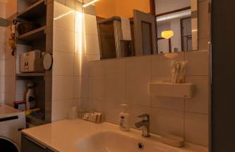 TURIN CENTER whit PRIVATE PARKING - Foto 16