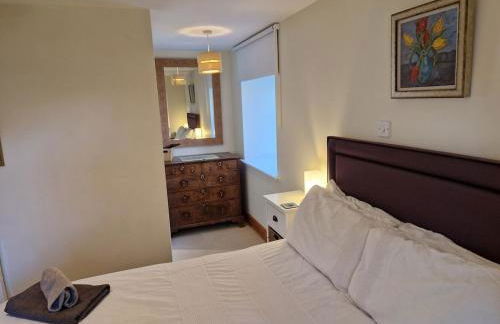 Highland River Cottage with Hot Tub - Foto 41