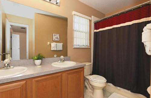 5BR Golden Pond Resort Family Villa with Pool Near Disney - Foto 20