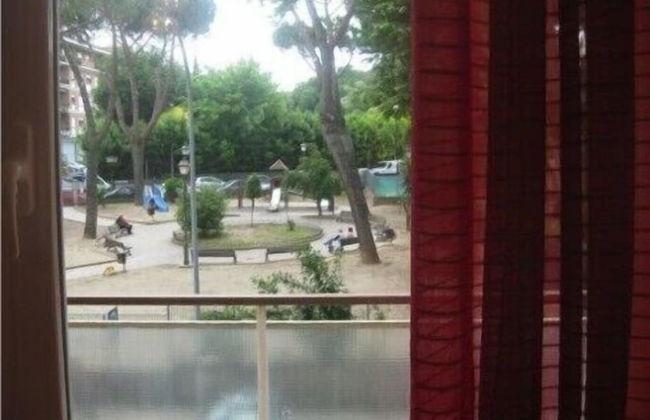 Demi's Home - Photo 18