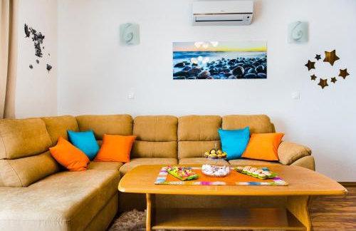 Over the skyline - Photo 50