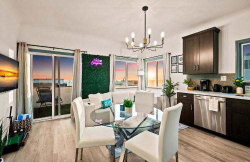 Newly Remodeled Cozy Beach Retreat Ocean Views - Foto 1