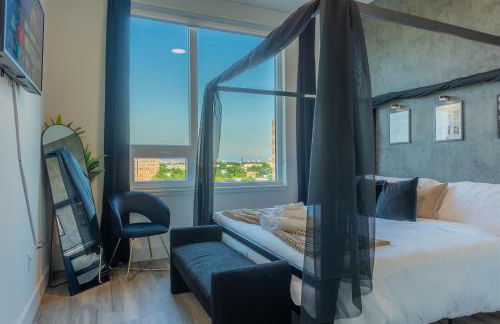 Luxury Lookout with NYC view, 2BR plus Free Parking, Sleeps 8, 20 Percent Off - Foto 49