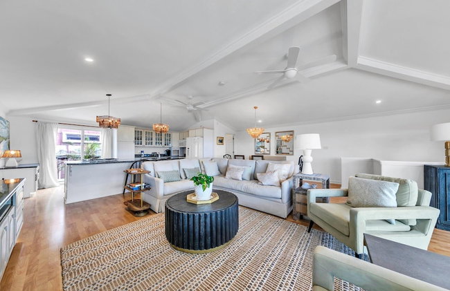 Henderson Haus - Is a Fabulous 3BR Townhome in Destin - Foto 76