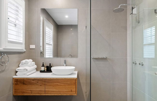 Harbour View Terrace House In The Heart Of The Rocks - Photo 21