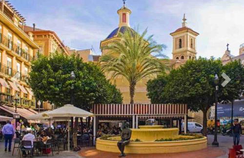 Centro Plaza Sardoy - Foto 46