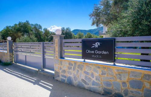 Olive Garden - Photo 38